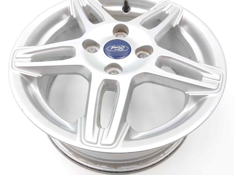 Recambio de llanta para ford fiesta (ccn) titanium referencia OEM IAM C1BC1007BB  