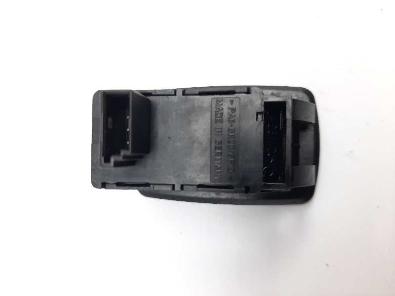 Recambio de mando elevalunas trasero izquierdo para bmw serie 3 berlina (e90) 320d referencia OEM IAM 6945874  