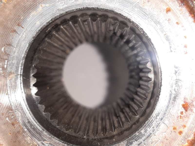 Recambio de mangueta delantera izquierda para volkswagen touareg (7la) tdi r5 referencia OEM IAM 7L6407257A GJS4R0015 