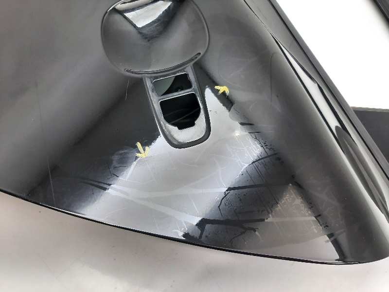 Recambio de puerta trasera izquierda para volvo v40 momentum referencia OEM IAM  CZ9CA 