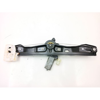 ELEVALUNAS TRASERO DERECHO 7351050 M14647PD1