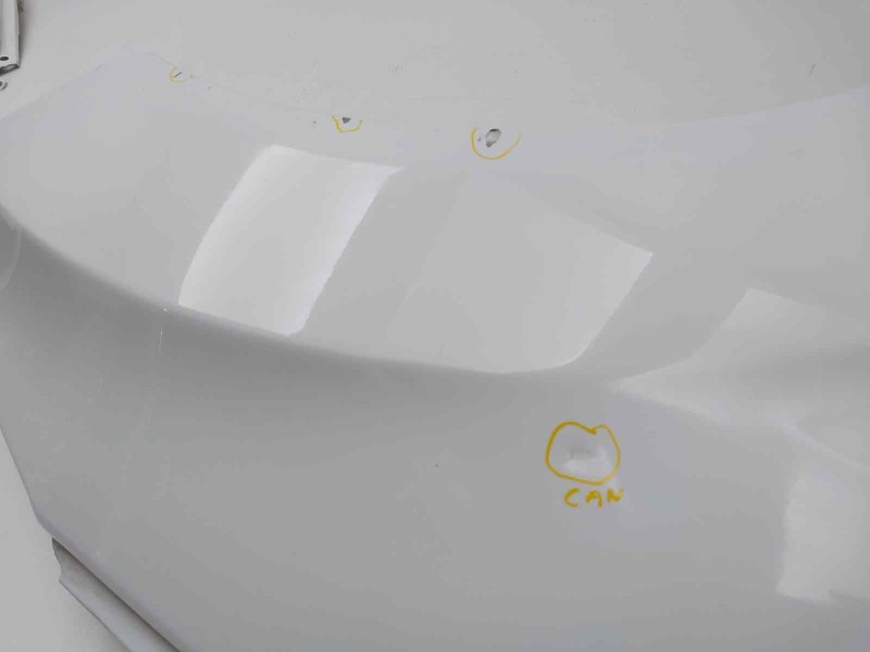 Recambio de aleta delantera derecha para ford fiesta (ccn) titanium referencia OEM IAM C1BBA16015AA 1777180 