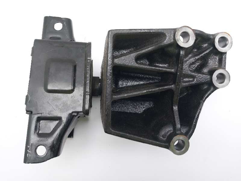 Recambio de soporte motor izquierdo para hyundai i30 cw (pd) go! referencia OEM IAM 21830G4000  