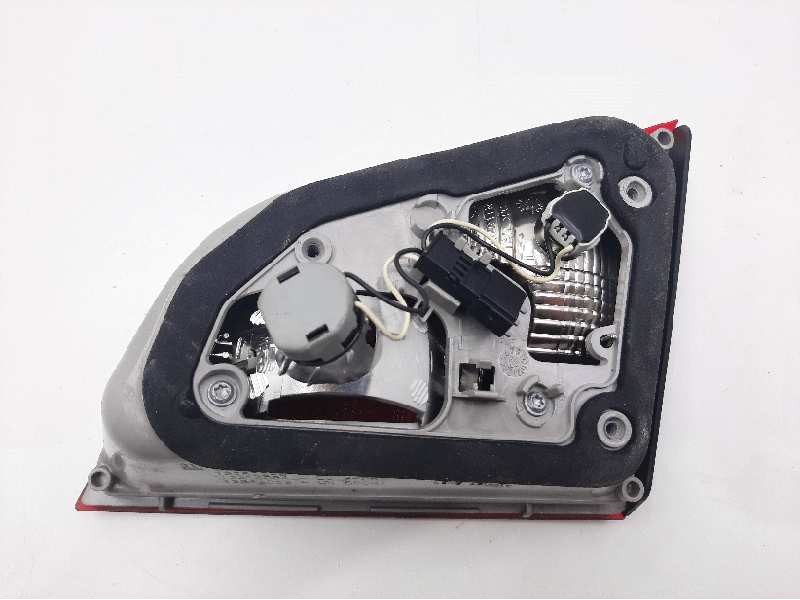 Recambio de piloto trasero izquierdo para opel astra j sports tourer cosmo referencia OEM IAM 13282246  