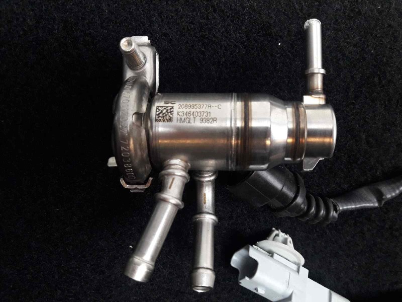 Recambio de valvula aire adicional para dacia dokker essential referencia OEM IAM 208995377R  