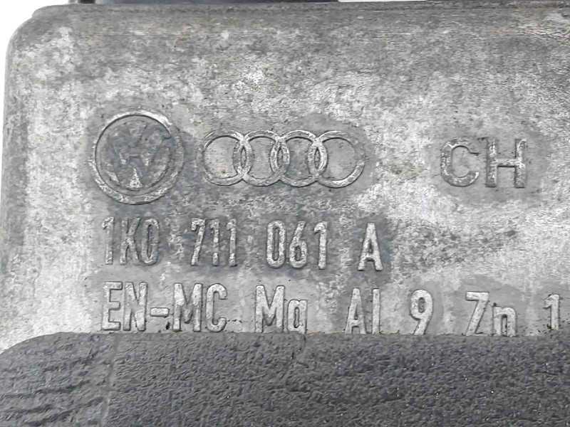 Recambio de varillaje cambio para volkswagen golf v berlina (1k1) sportline referencia OEM IAM 1K0711061A  