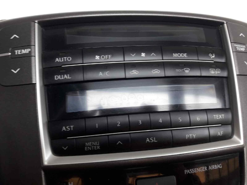 Recambio de pantalla multifuncion para lexus is200 (ds2/is2) 220d referencia OEM IAM 8401053040  