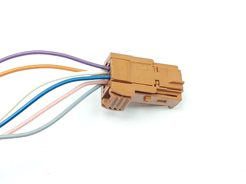 Recambio de retrovisor izquierdo para citroen c4 grand picasso exclusive referencia OEM IAM   