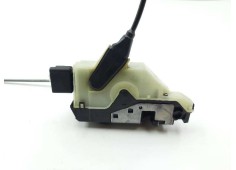 Recambio de cerradura puerta delantera derecha para citroen c4 lim. seduction referencia OEM IAM 9685351480   2
