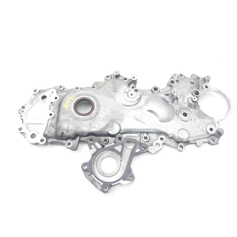 Recambio de tapa distribucion para toyota auris active referencia OEM IAM 113100N012  