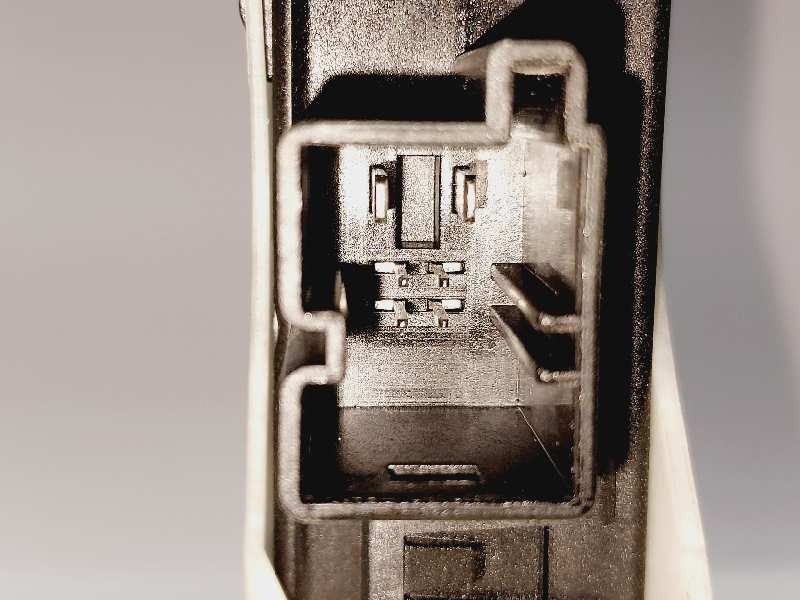 Recambio de motor elevalunas delantero derecho para porsche panamera 4 referencia OEM IAM 924206100 7746025600 