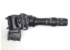 Recambio de mando limpia para toyota auris hybrid active referencia OEM IAM 0241117F582 02411 17F582