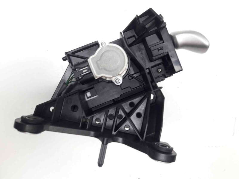 Recambio de palanca cambio para toyota auris hybrid active referencia OEM IAM   