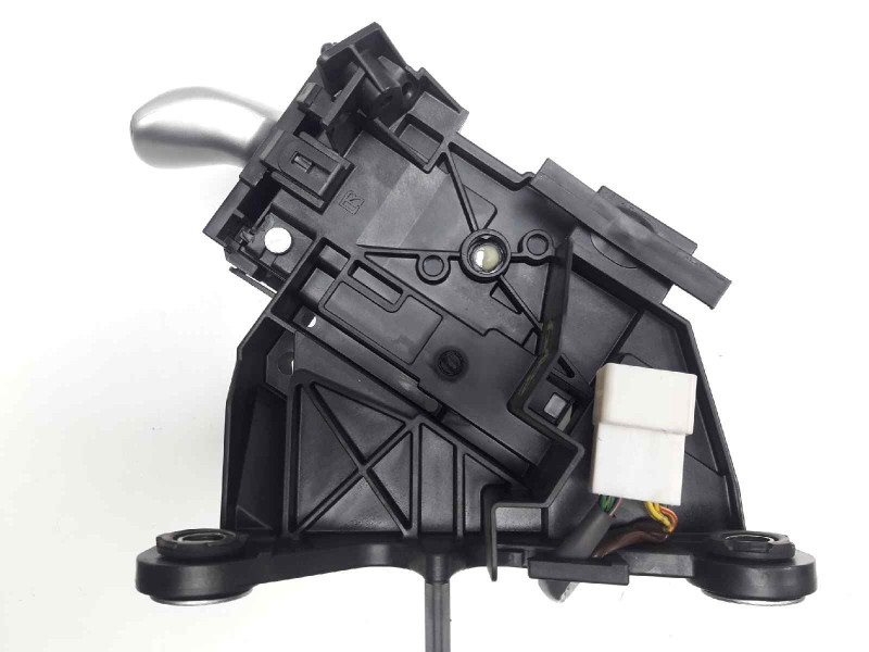 Recambio de palanca cambio para toyota auris hybrid active referencia OEM IAM   