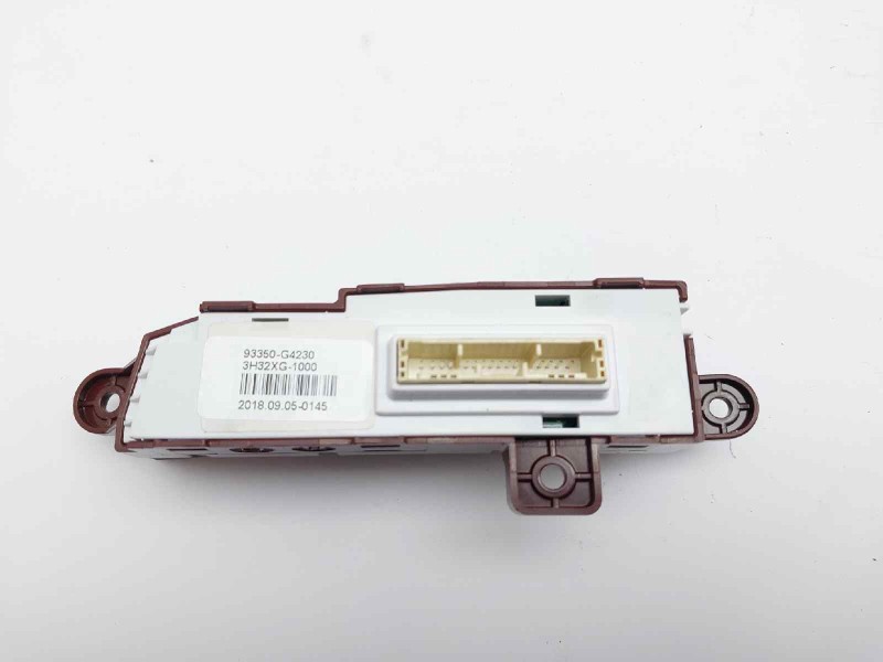 Recambio de interruptor para hyundai i30 cw (pd) go! referencia OEM IAM 93350G3XXX  