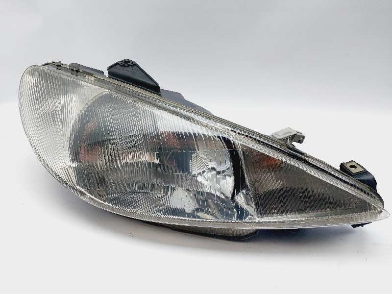 Recambio de faro derecho para peugeot 206 berlina look referencia OEM IAM 9640559480 89005131 