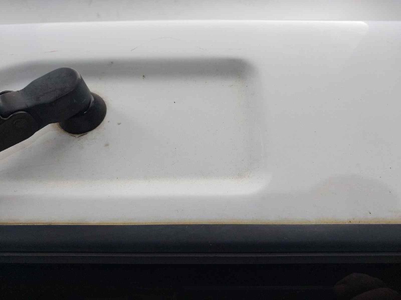 Recambio de porton trasero para renault express referencia OEM IAM   