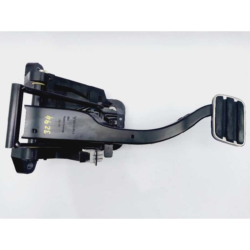 Recambio de pedal freno para porsche panamera 4 referencia OEM IAM 97042300900ASD3  