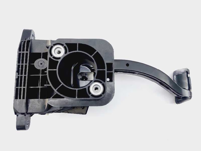 Recambio de pedal freno para porsche panamera 4 referencia OEM IAM 97042300900ASD3  