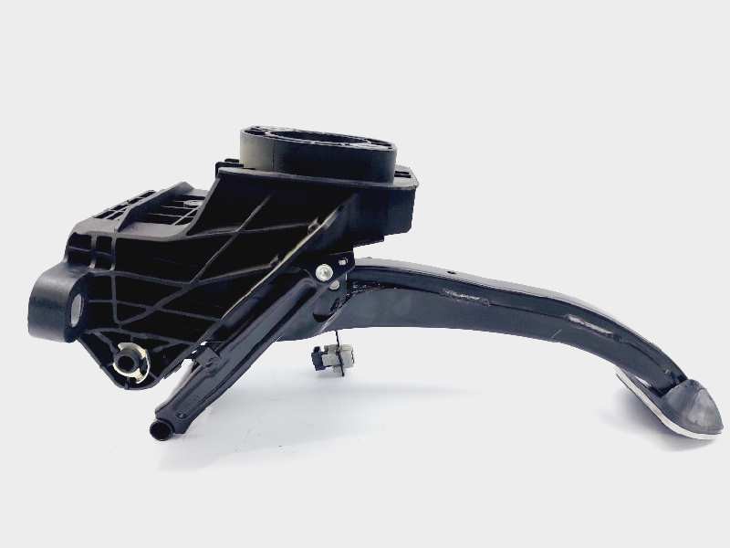 Recambio de pedal freno para porsche panamera 4 referencia OEM IAM 97042300900ASD3  