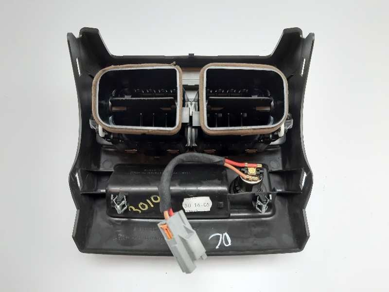 Recambio de rejilla aireadora para jaguar xf 2.2 diesel referencia OEM IAM AX2367846A  