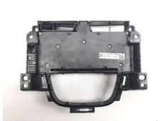 Recambio de sistema audio / cd para opel astra j sports tourer cosmo referencia OEM IAM 13360091   2