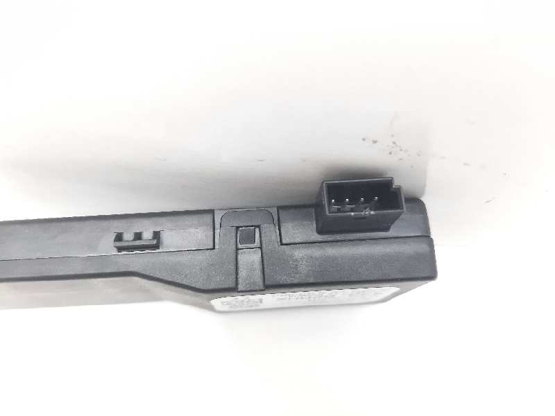 Recambio de modulo electronico para opel astra j sports tourer cosmo referencia OEM IAM 13500144  