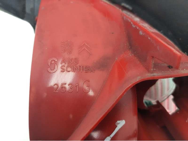 Recambio de piloto trasero izquierdo para peugeot 206 berlina xr referencia OEM IAM 2531G  