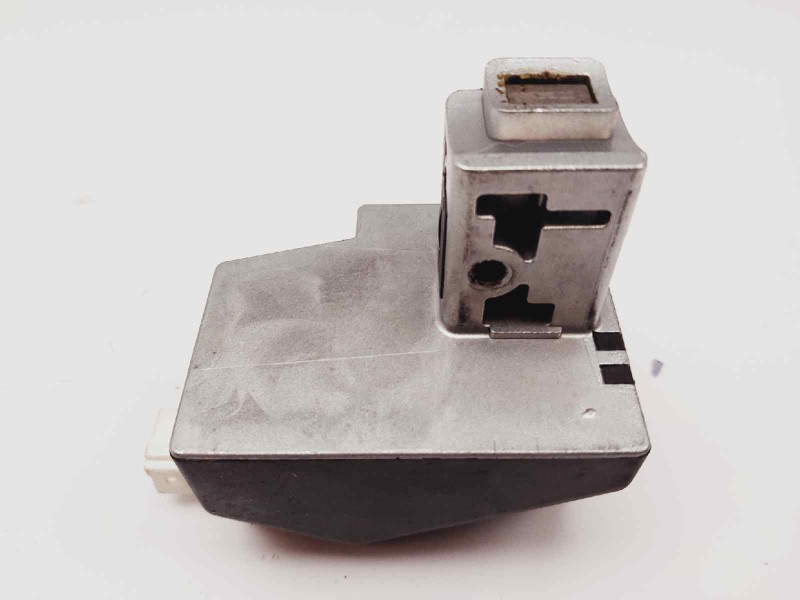 Recambio de antirrobo para opel crossland x selective referencia OEM IAM 9815905380  