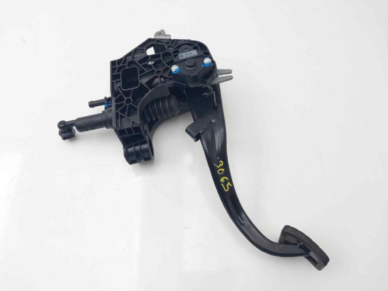 Recambio de pedal embrague para hyundai i30 cw (pd) go! referencia OEM IAM 32802J7000 93840F2100 