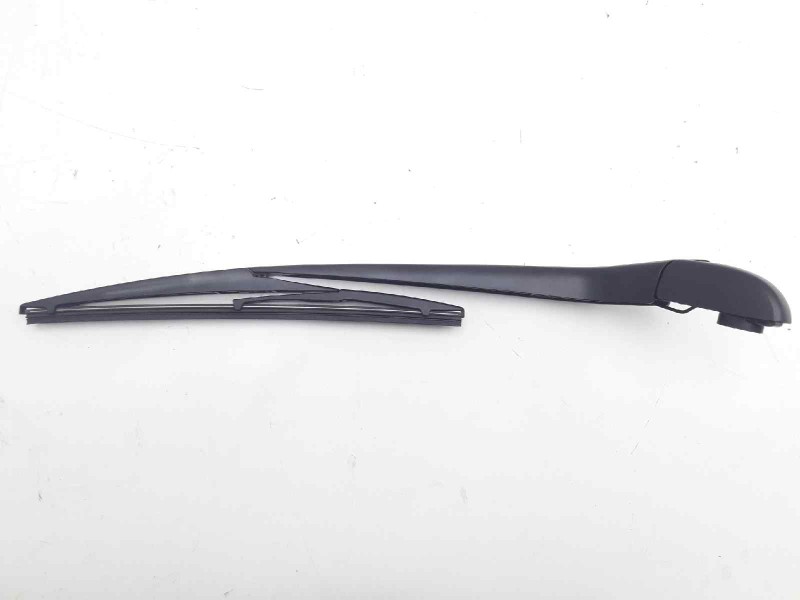 Recambio de brazo limpia trasero para toyota auris hybrid active referencia OEM IAM   