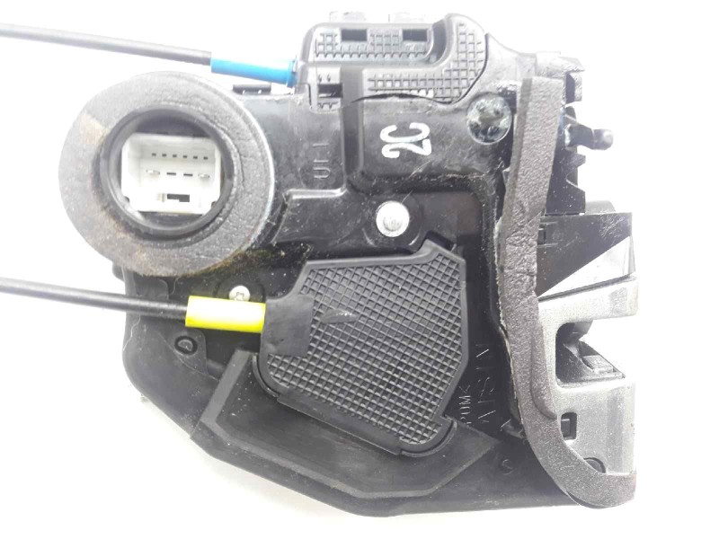 Recambio de cerradura puerta trasera izquierda para toyota auris hybrid active referencia OEM IAM   