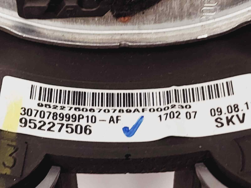 Recambio de volante para chevrolet cruze ls referencia OEM IAM 95227506  