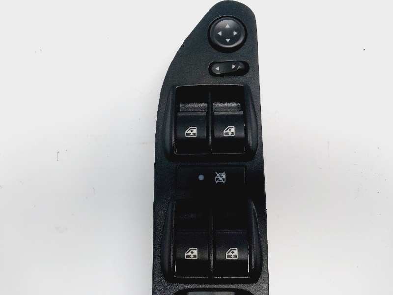 Recambio de mando elevalunas delantero izquierdo para fiat tipo ii (357) fam lounge referencia OEM IAM 7356323530E  