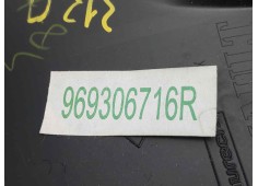 Recambio de rejilla aireadora para renault fluence dynamique referencia OEM IAM 969306716R   2