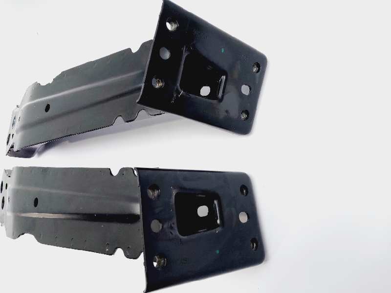 Recambio de punta chasis delantera para fiat 500 (312) 1.0 hybrid referencia OEM IAM 52138181 52138185 