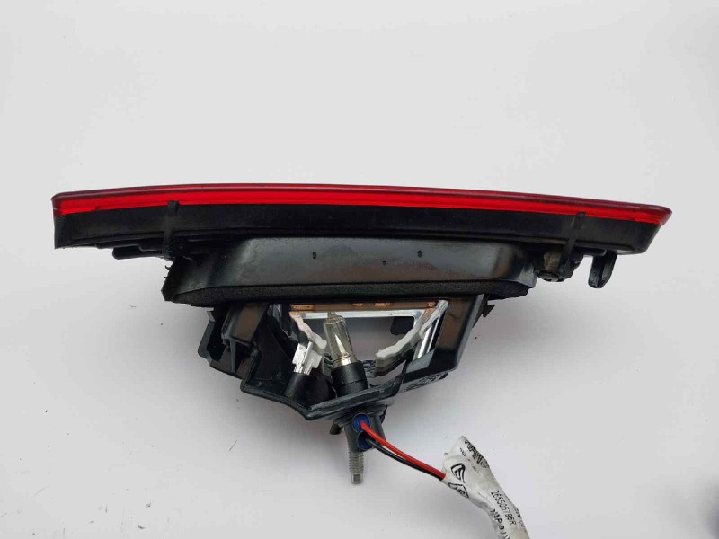 Recambio de piloto trasero derecho interior para renault clio iv limited referencia OEM IAM 265505796R  