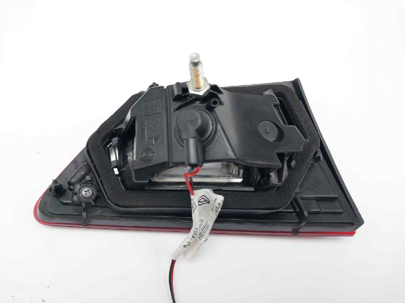 Recambio de piloto trasero derecho interior para renault clio iv limited referencia OEM IAM 265505796R  