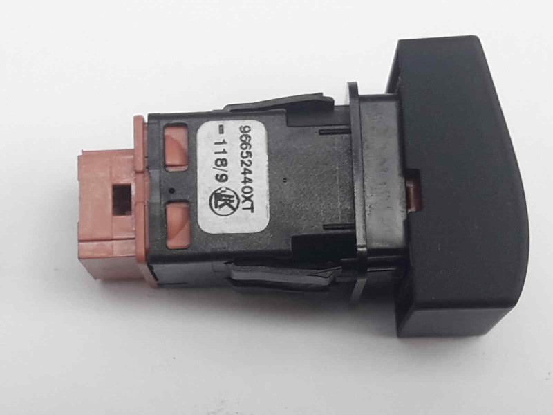 Recambio de warning para peugeot 3008 premium referencia OEM IAM 96652440XT  