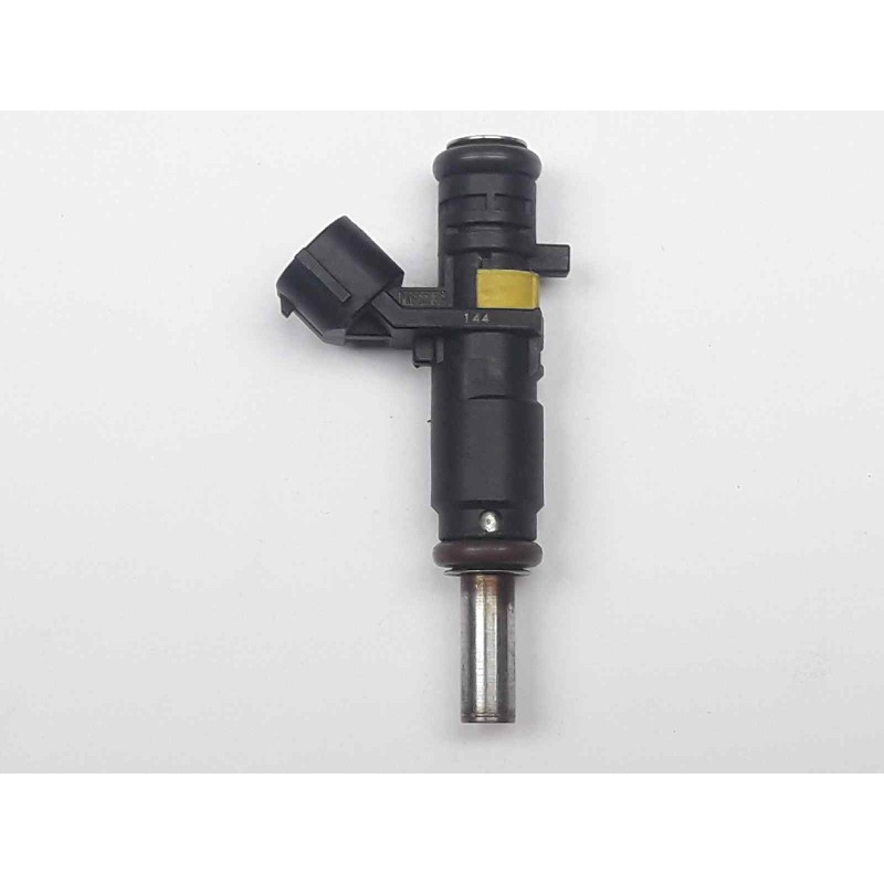 Recambio de inyector para peugeot 3008 premium referencia OEM IAM V752817680  