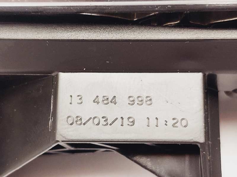 Recambio de maneta interior delantera derecha para opel crossland x selective referencia OEM IAM 13484998 A006AB01 