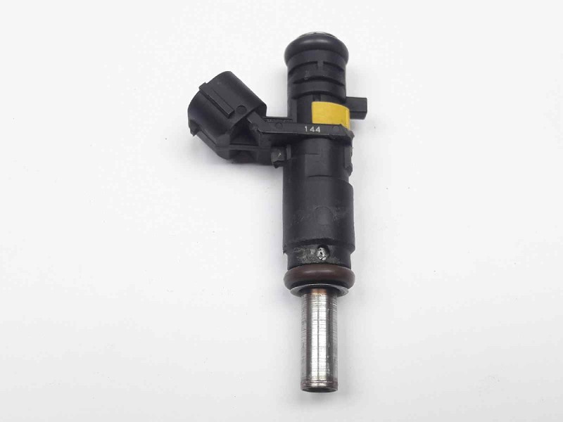 Recambio de inyector para peugeot 3008 premium referencia OEM IAM V752817680  