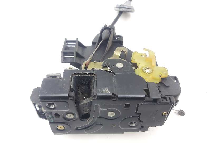 Recambio de cerradura puerta delantera derecha para volkswagen caddy ka/kb (2k) furg. referencia OEM IAM 3B1837016  