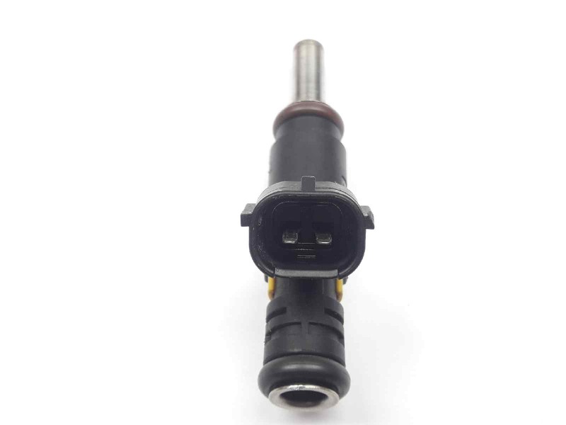 Recambio de inyector para peugeot 3008 premium referencia OEM IAM V752817680  