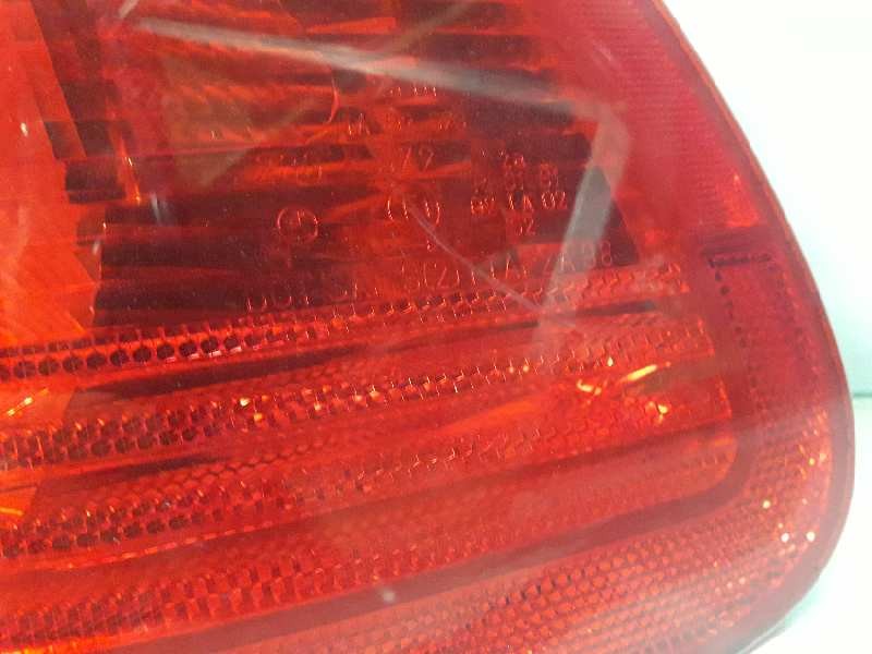 Recambio de piloto trasero derecho para bmw serie 3 berlina (e46) referencia OEM IAM 8364922 230022R2 