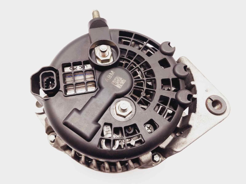 Recambio de alternador para chevrolet cruze ls referencia OEM IAM 13579114  