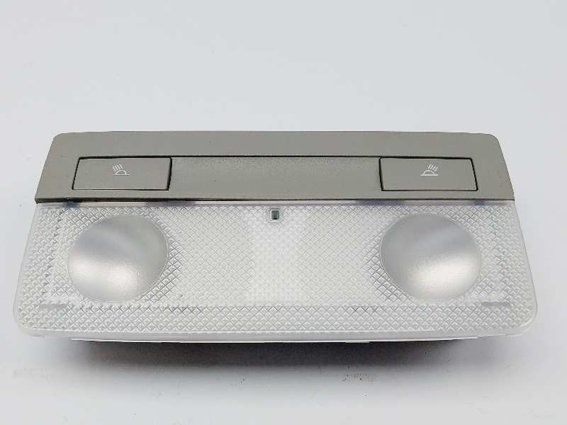 Recambio de luz interior para opel insignia berlina cosmo referencia OEM IAM 13285094  