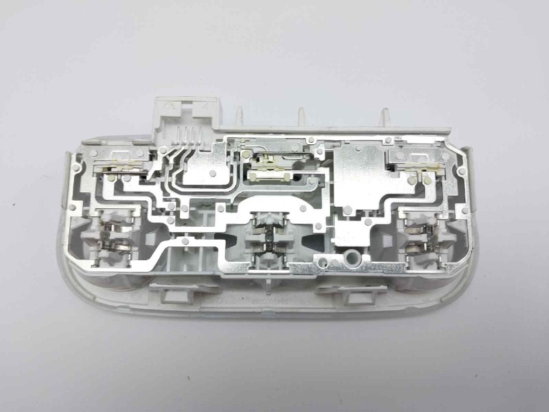 Recambio de luz interior para renault fluence dynamique referencia OEM IAM 264300008R  