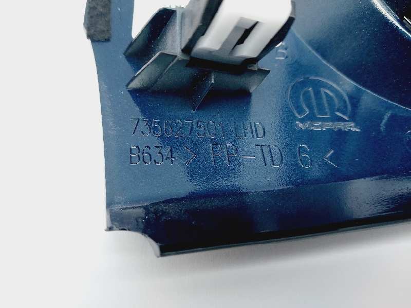 Recambio de rejilla aireadora para fiat 500 (312) 1.0 hybrid referencia OEM IAM 735627501 735627501LHD 