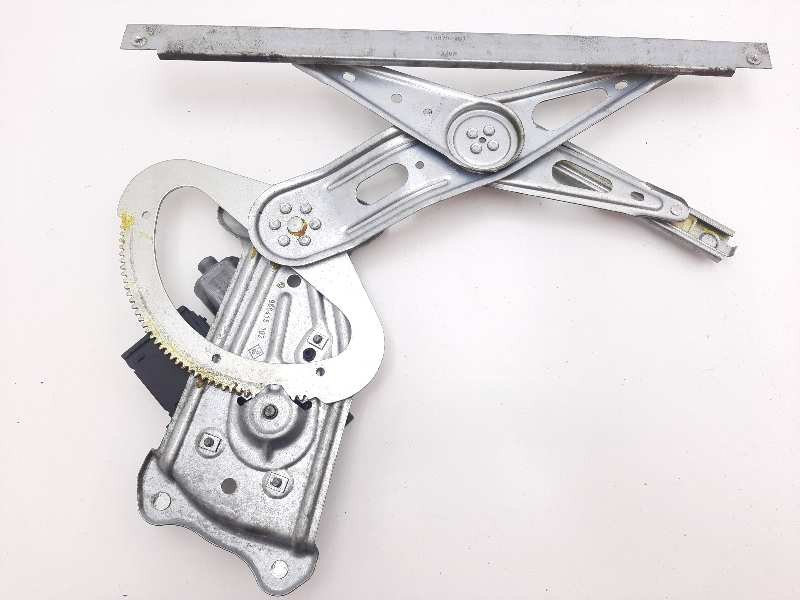 Recambio de elevalunas trasero derecho para renault scenic iii dynamique referencia OEM IAM 827300005R 966415102 